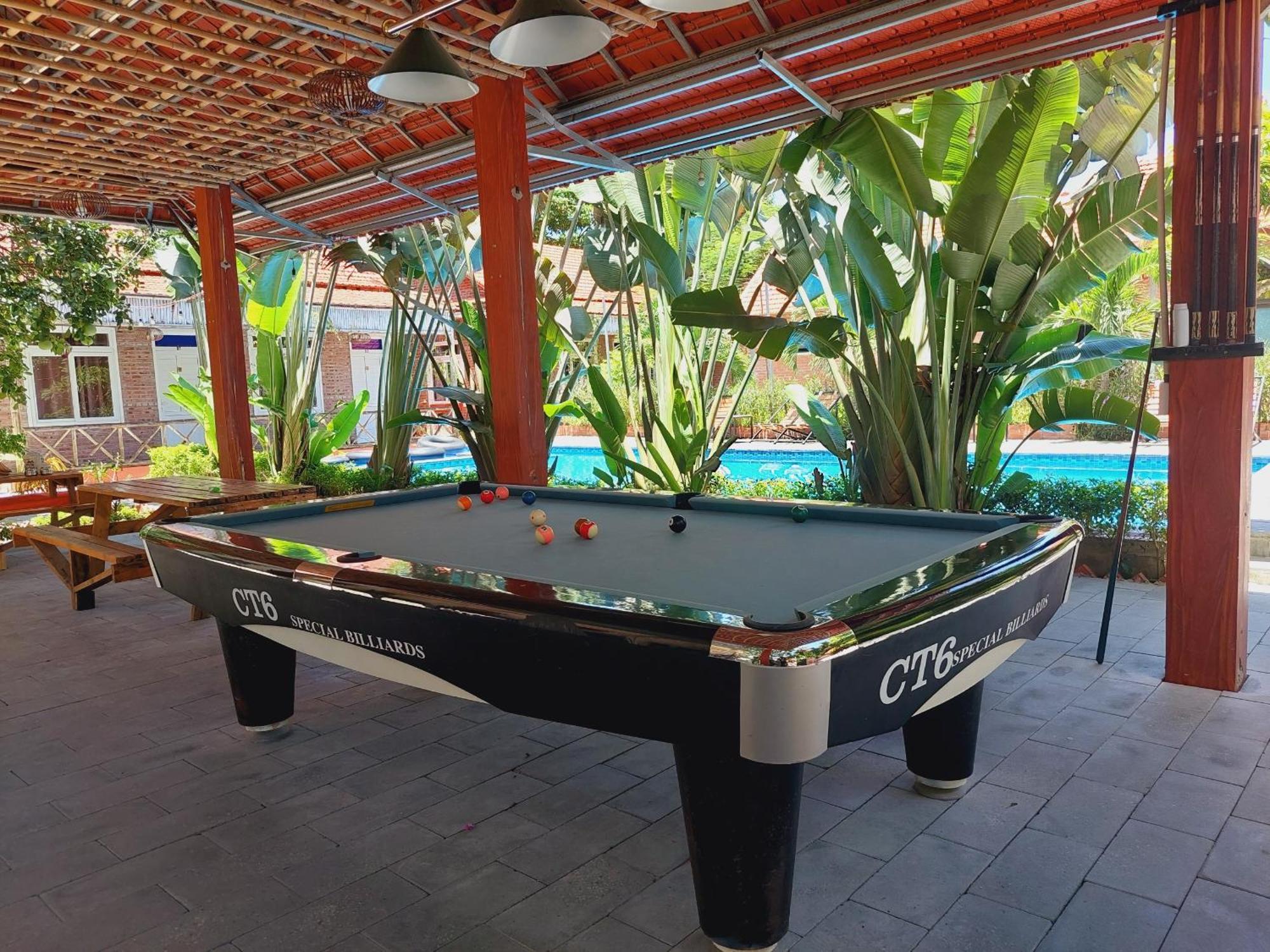 Ninh Binh Mountain Side Homestay & Cafe エクステリア 写真